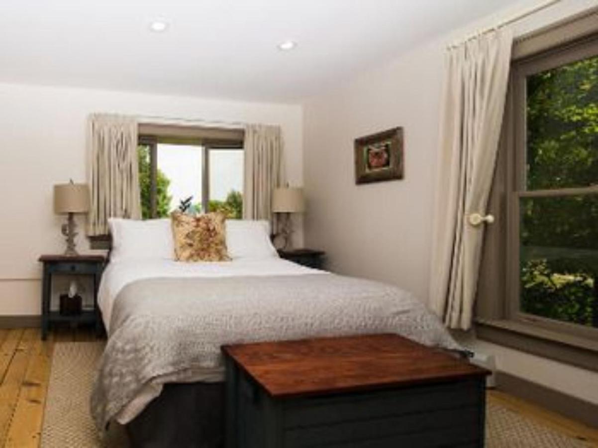 Bark Eater Inn Keene Экстерьер фото