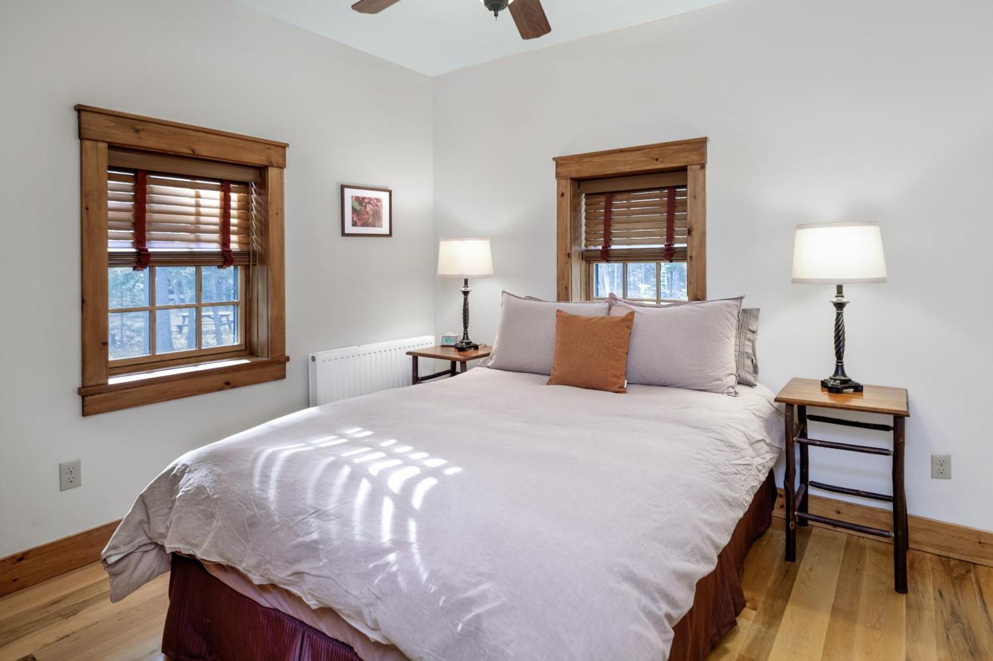 Bark Eater Inn Keene Номер фото
